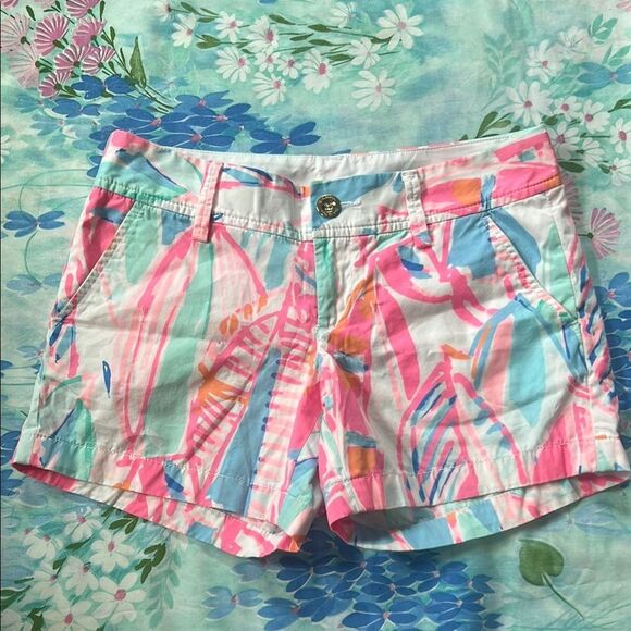 Lilly Pulitzer The Callahan Short Out To Sea - 0 - Picture 1 of 10